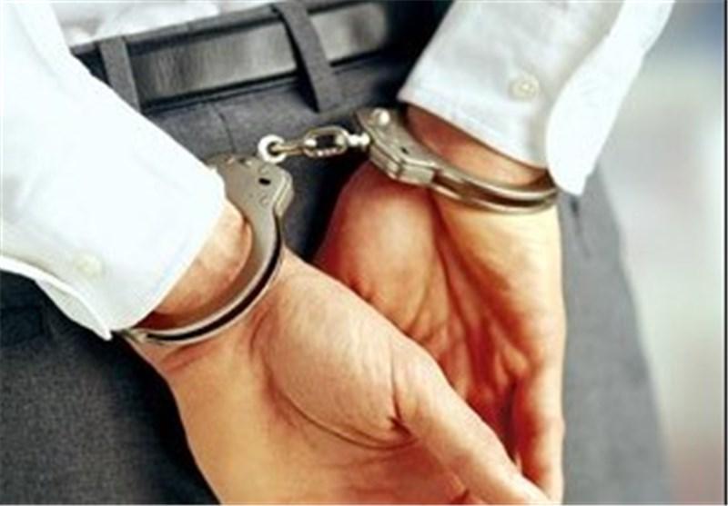 دستگیری کلاهبردار میلیاردی در سبزوار دستگیری کلاهبردار میلیاردی در سبزوار