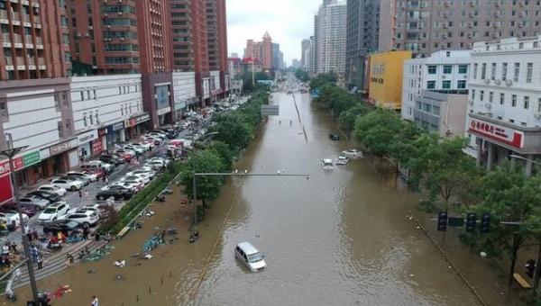 تخلیه ساکنان مناطقی از چین به علت وقوع سیلاب